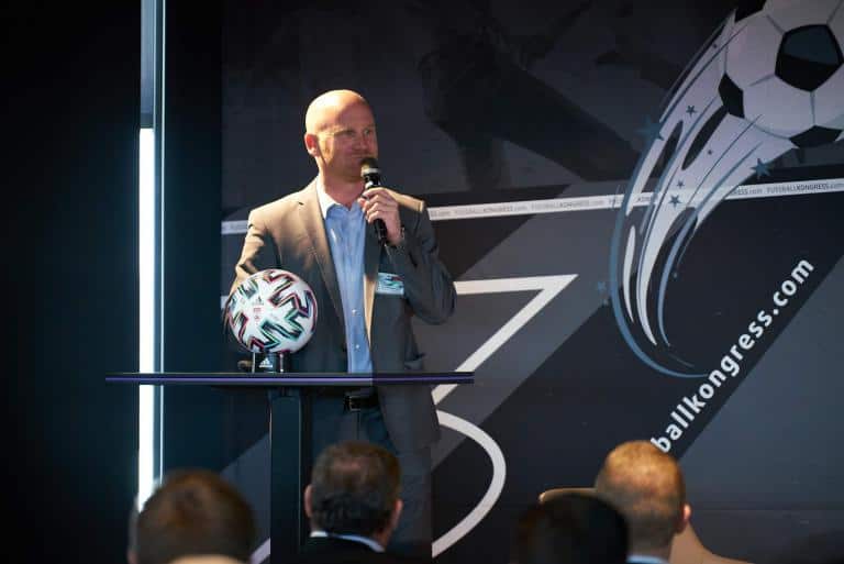 Geisterspiele: So wird in der Bundesliga gespielt, 2. Liga (noch) nicht abgebrochen