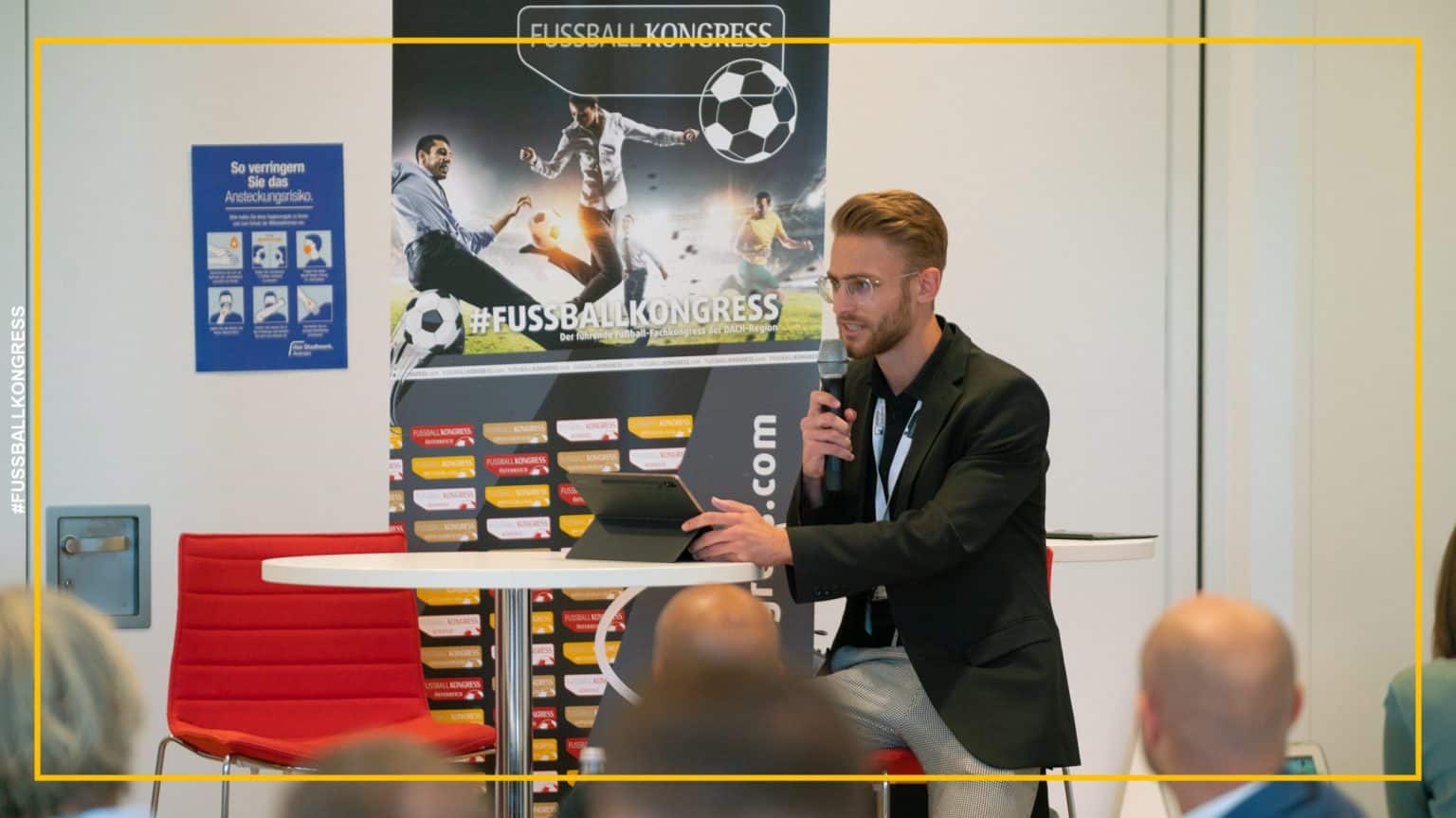 Kongresstag FUSSBALL KONGRESS Deutschland 2021 in Regensburg