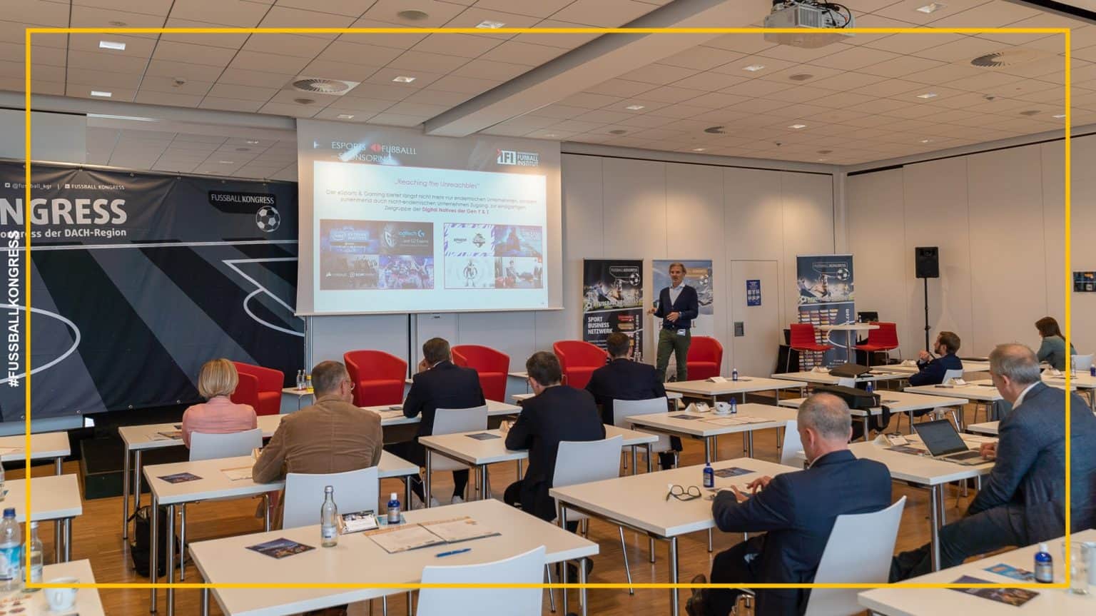 Kongresstag FUSSBALL KONGRESS Deutschland 2021 in Regensburg