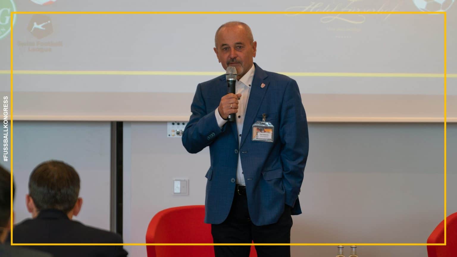 Kongresstag FUSSBALL KONGRESS Deutschland 2021 in Regensburg
