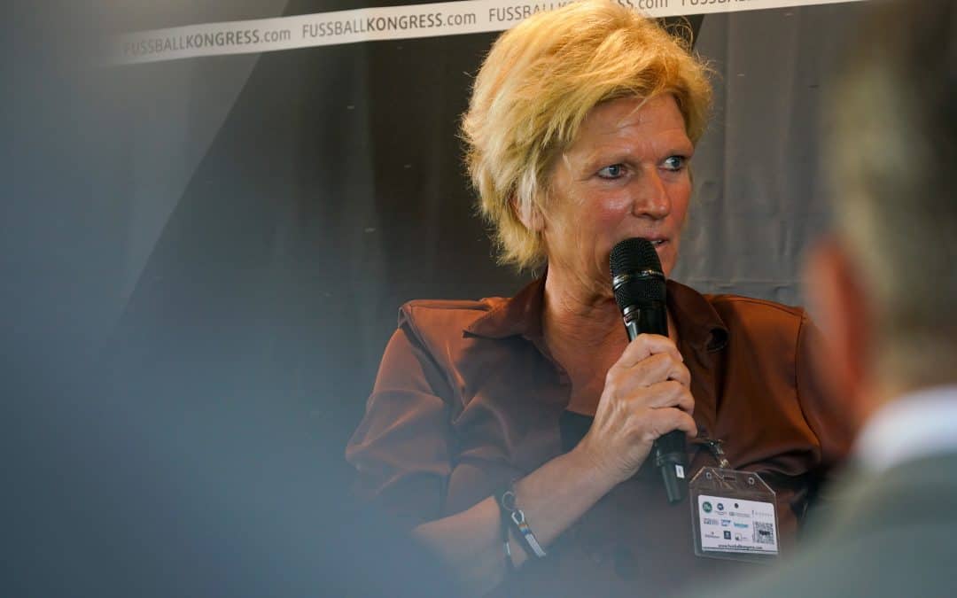 TV-Kommentatorin Claudia Neumann: »Austausch ist außergewöhnlich« [Video]