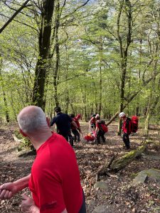 abseilen gebirgstrage