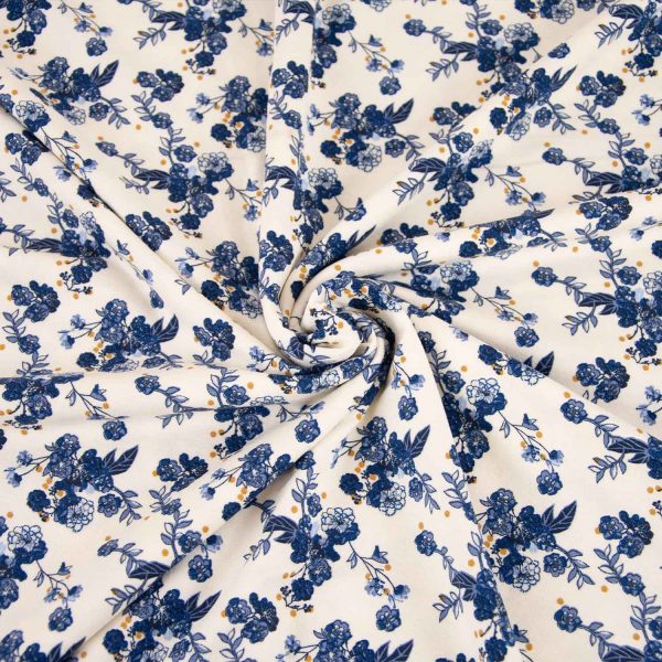 Das Stofferl: Viskosejersey von Katia Fabrics, Japan Pottery, Muster mit kleinen blauen Blumen in japanischem Stil